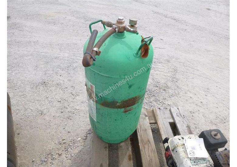 caption Custom Water Tank