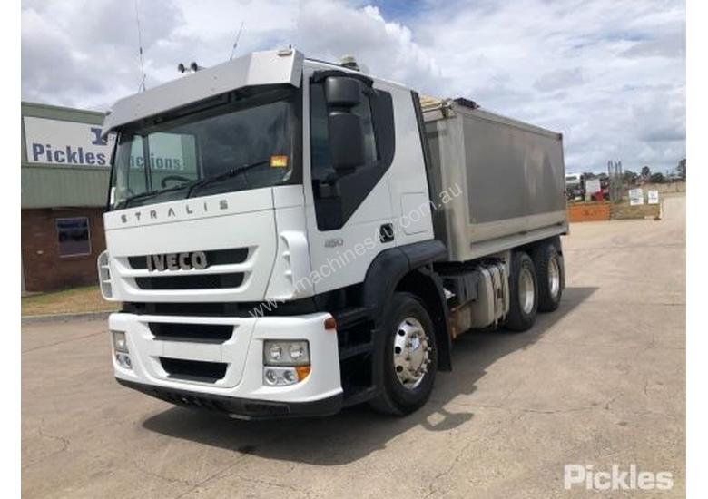 caption 2008 Iveco Stralis