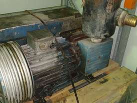 Vacuum Pump 20 mbar - picture2' - Click to enlarge