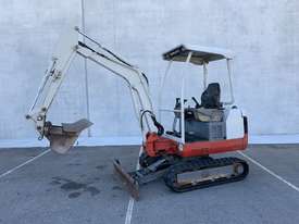 TAKEUCHI TB016 1.6T CHEAP MINI EXCAVATOR – 147 - picture0' - Click to enlarge