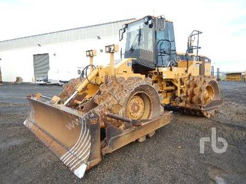 CATERPILLAR 825G Compactor