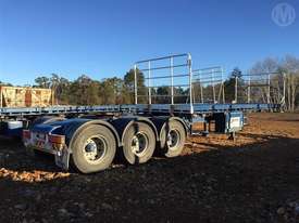Vawdrey TRI Axle - picture0' - Click to enlarge
