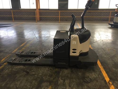 Electric Forklift Rider Pallet PE Series 2007