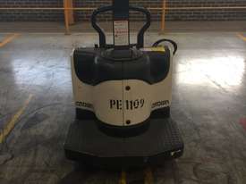 Electric Forklift Rider Pallet PE Series 2007 - picture0' - Click to enlarge