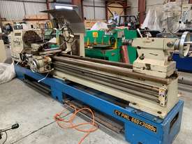 Used Metal lathe 660 x 3000 - picture0' - Click to enlarge