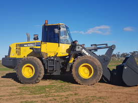 WA320PZ-6 2009 Komatsu Very Good Condition, 7660 hours - picture0' - Click to enlarge