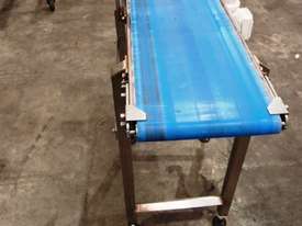 Flat Belt Conveyor, 900mm L x 300mm W x 860mm H - picture1' - Click to enlarge