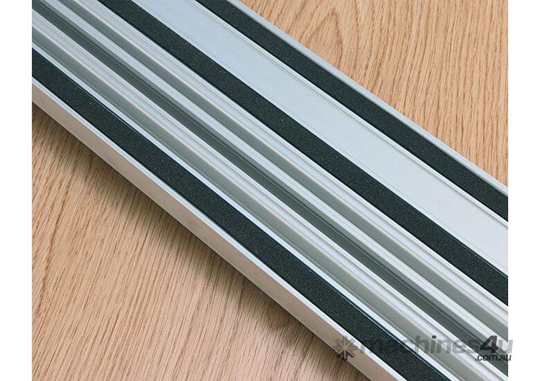 caption Cutting Guide UCP90 by Virutex
