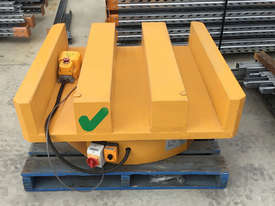 Pallet Turntable Rotator - picture0' - Click to enlarge