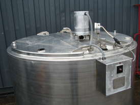 Jacketed Stainless Steel Milk Tank Vat - 2200L - Milkwell - picture0' - Click to enlarge