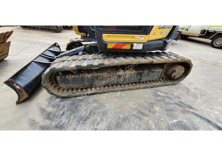 Used 2016 Yanmar 2016 YANMAR SV1002 EXCAVATOR WITH CAB HITCH BUCKETS