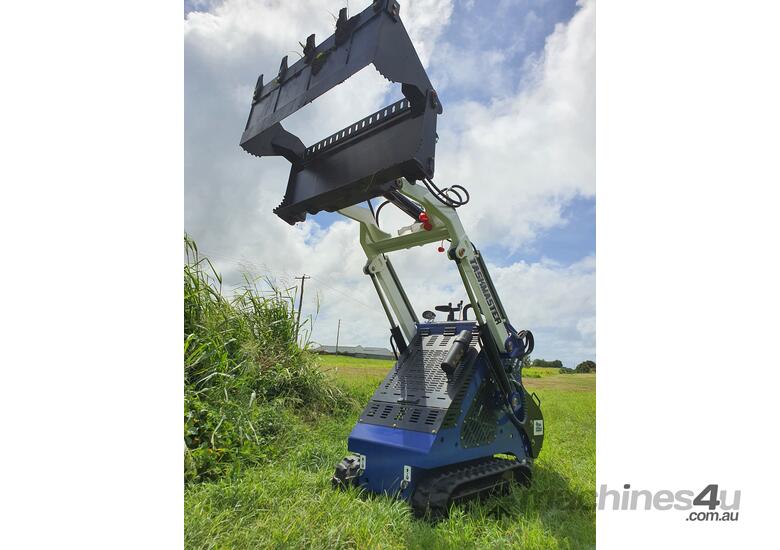 caption TASKMASTER Mini Loader - Track Drive - 23 hp Petrol TM23T