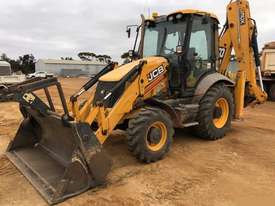 JCB 3CX BACKHOE WITH LOW 2640 HOURS - picture1' - Click to enlarge