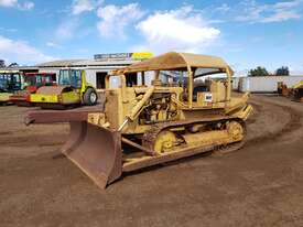 1963 Caterpillar D6B Bulldozer *CONDITIONS APPLY* - picture0' - Click to enlarge