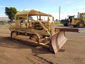 1963 Caterpillar D6B Bulldozer *CONDITIONS APPLY* - picture0' - Click to enlarge
