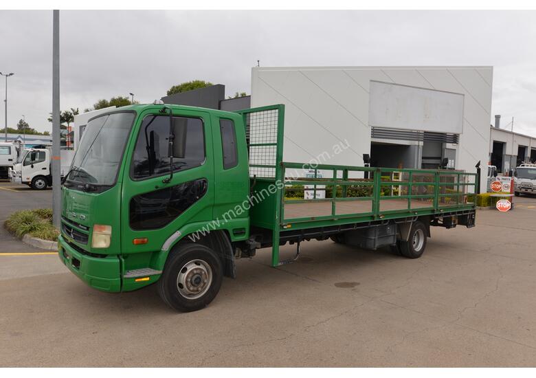caption 2010 MITSUBISHI FUSO FIGHTER 6 - Tray Truck - Tail Lift