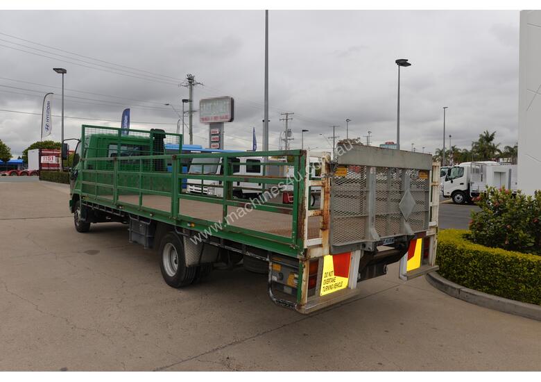 caption 2010 MITSUBISHI FUSO FIGHTER 6 - Tray Truck - Tail Lift