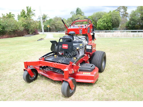 caption Toro Turboforce 48 - Perfect for any landscaper!