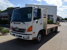 2010 HINO FC 500 - Tray Truck - picture2' - Click to enlarge