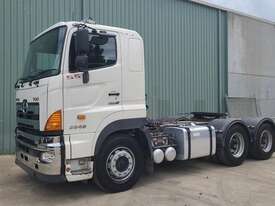 Hino 700 - picture1' - Click to enlarge