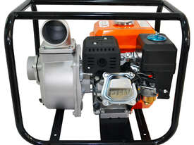 APW 30 Portable Water Pump - picture0' - Click to enlarge