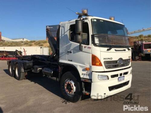 2015 Hino FM 500 2630