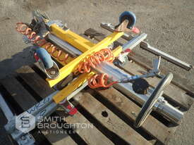 CEILING HOIST - picture2' - Click to enlarge