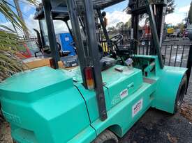 Used Mitsubishi FD40 Forklift For Sale - picture0' - Click to enlarge