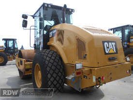 Caterpillar CS56B Roller Smooth Drum  - picture2' - Click to enlarge