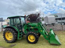 Tractor John Deere 6115D FEL 4X4 2015 1075 hours - picture0' - Click to enlarge