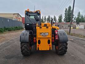 JCB 531-70 100HP AGRI TELEHANDLER WITH BUCKET, 250 HRS - picture1' - Click to enlarge
