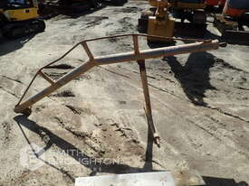 3 POINT LINKAGE LIFTING JIB - picture0' - Click to enlarge