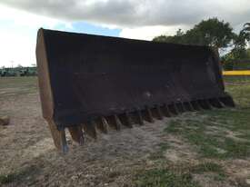 Cat D9L 14Y dozer - picture2' - Click to enlarge