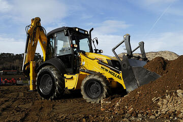   Holland Backhoe Loaders B90B
