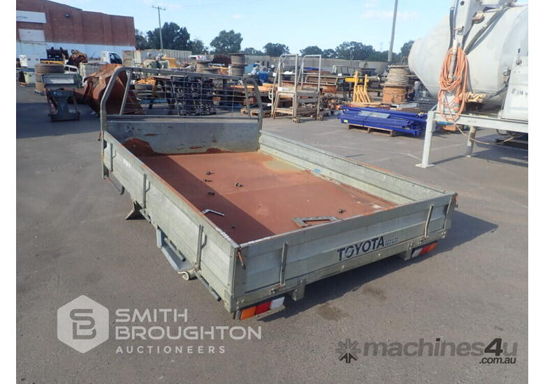 Buy Used TOYOTA TRAY BODY Truck Body Parts in , Listed on Machines4u