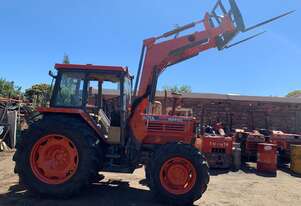 Kubota M8580 DT FEL Versatile Tractor for Farm & Construction Use