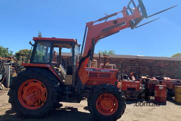 Kubota M8580 DT FEL Versatile Tractor for Farm & Construction Use