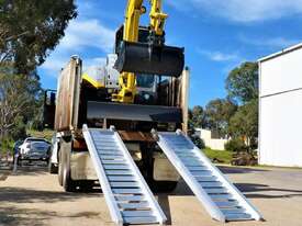 SUREWELD 6.0T LOADING RAMPS 7/6036T TRACK SERIES - picture0' - Click to enlarge