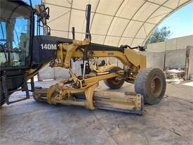 2010 CATERPILLAR 140M - picture0' - Click to enlarge