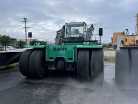 Sany Reach Stacker - picture2' - Click to enlarge