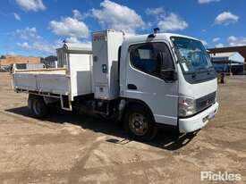 2006 Mitsubishi Canter FE85 - picture0' - Click to enlarge