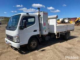 2006 Mitsubishi Canter FE85 - picture0' - Click to enlarge