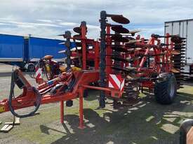 Kuhn Performer 5000 - picture2' - Click to enlarge