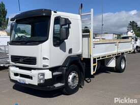 2009 Volvo FL Series - picture0' - Click to enlarge