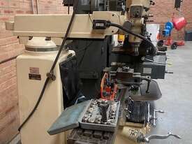 Milling machine - picture2' - Click to enlarge