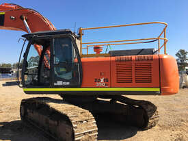 HITACHI ZX350H-3 EXCAVATOR - picture2' - Click to enlarge