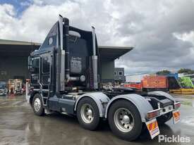 2005 Kenworth K104 - picture2' - Click to enlarge