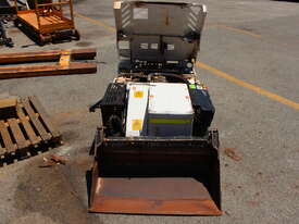 2012 DUGLESS 900 REMOTE CONTROL SKID STEER - picture0' - Click to enlarge