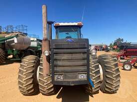 Ford VERSATILE 946 4WD Cab - picture0' - Click to enlarge