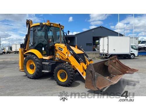 JCB 3cxsm 4tpc